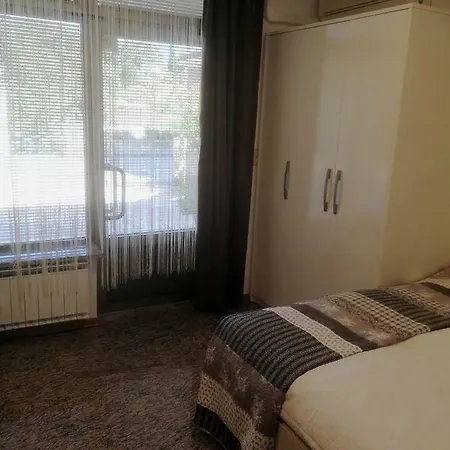 Apartma Rok Ankaran