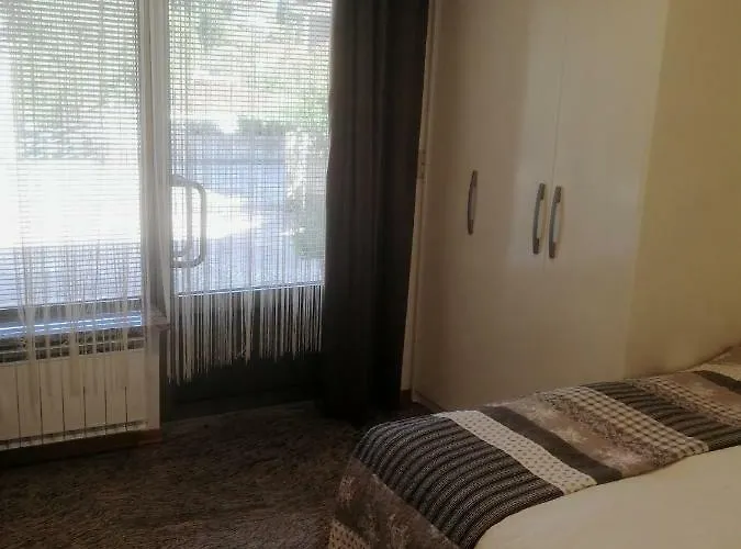 Apartma Rok أنكاران